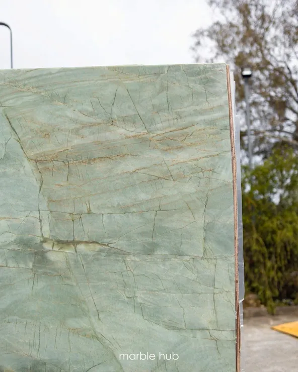 Emerald Green Quartzite — Design reference · Catalogue p. 11
